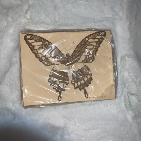 Vintage Butterfly Note Cards (Blank) Set of 25 with envelopes. - Picture 4 of 4